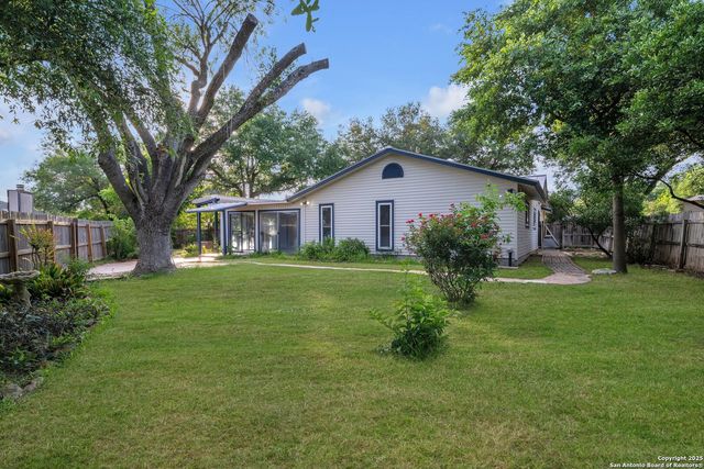 6850 Agua Calientes, San Antonio, TX 78239