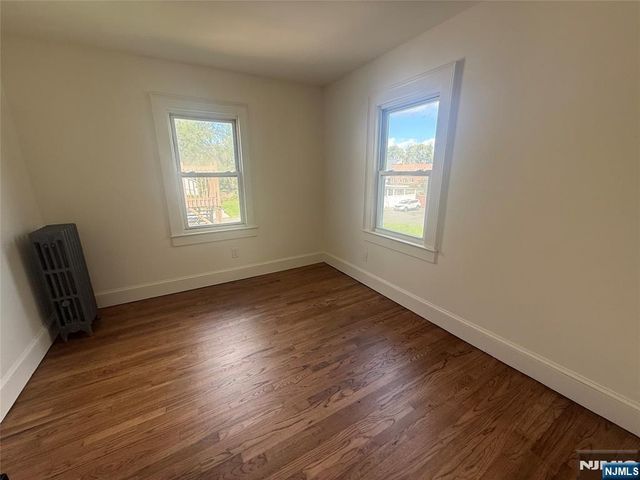 16 Lexington Avenue 2L, Montclair, NJ 07042