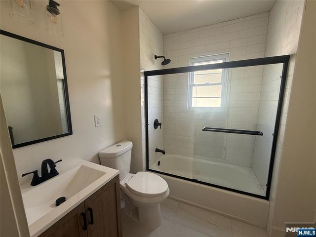 16 Lexington Avenue 2L, Montclair, NJ 07042