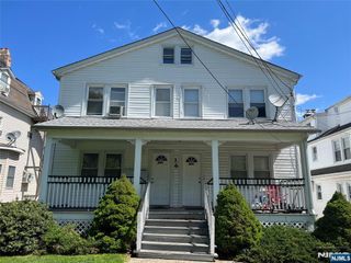 16 Lexington Avenue 2L, Montclair, NJ 07042