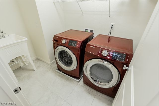 3228 Brescia Bank Avenue, Henderson, NV 89044