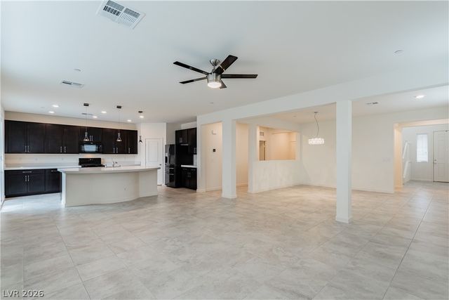 3228 Brescia Bank Avenue, Henderson, NV 89044