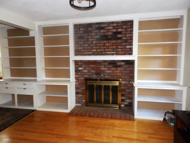 474 Pike Ue, Attleboro, MA 02703