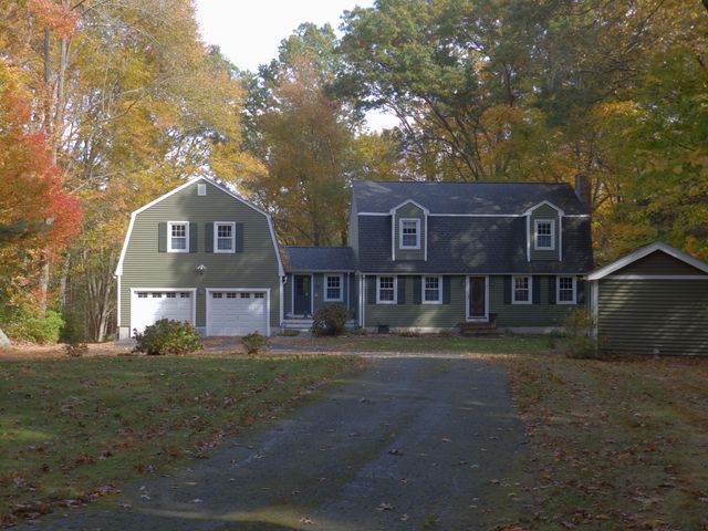 474 Pike Ue, Attleboro, MA 02703