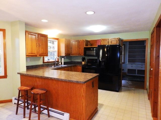 474 Pike Ue, Attleboro, MA 02703
