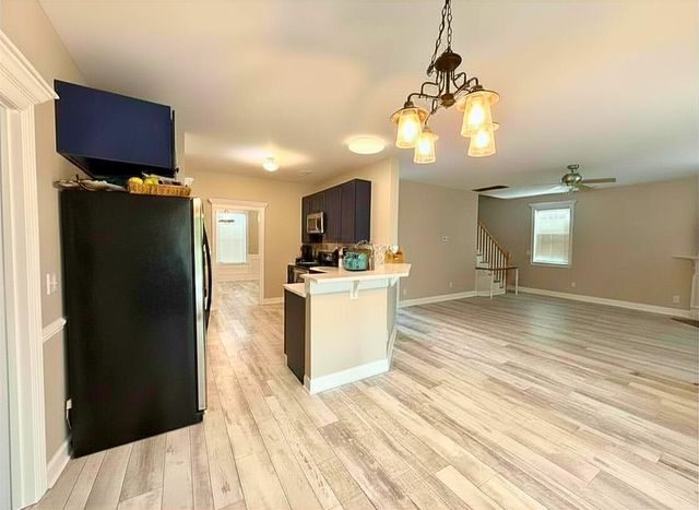 195 Tupalo Drive, Summerville, SC 29483