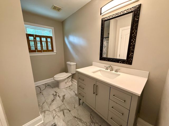 195 Tupalo Drive, Summerville, SC 29483