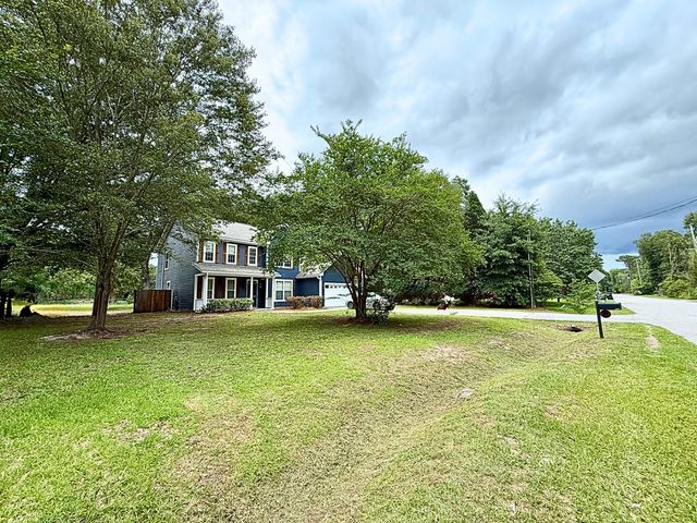 195 Tupalo Drive, Summerville, SC 29483