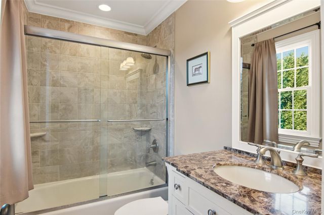 69 Old Depot Road, Quogue, NY 11959