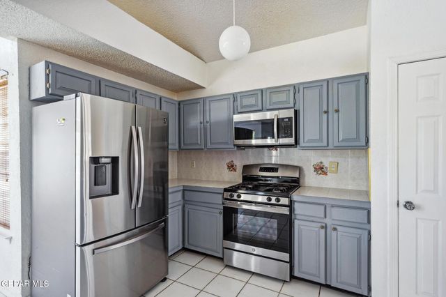 11648 LAKE ERIE Drive, El Paso, TX 79936