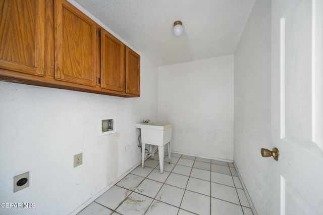 11648 LAKE ERIE Drive, El Paso, TX 79936