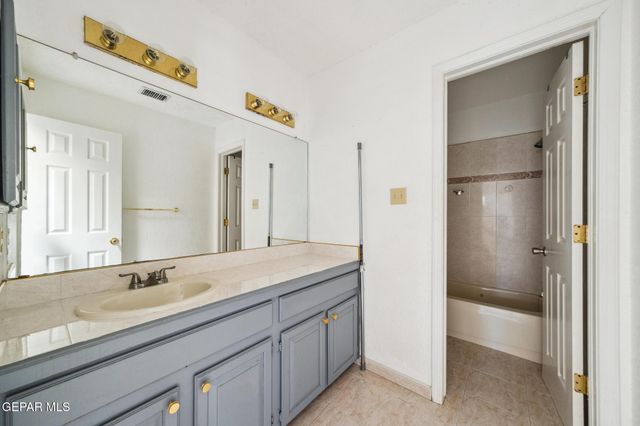 11648 LAKE ERIE Drive, El Paso, TX 79936