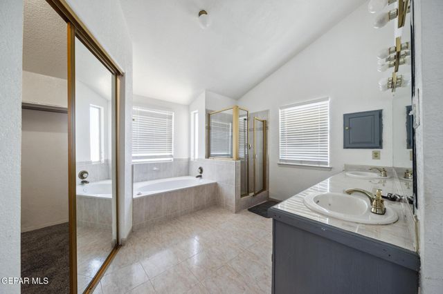11648 LAKE ERIE Drive, El Paso, TX 79936