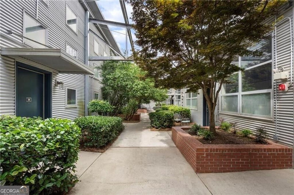 400 Village Parkway 128, Atlanta, GA 30306 — photo 3