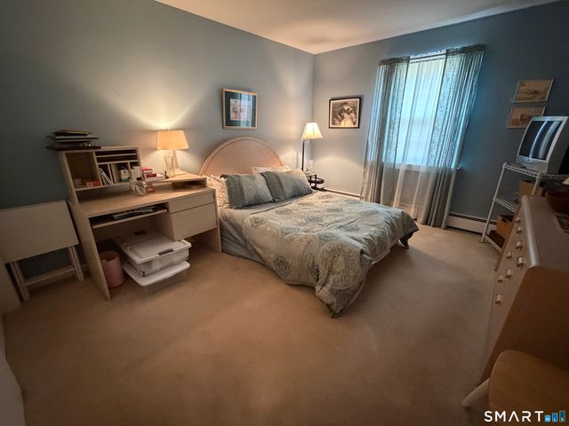 1465 Willard Avenue A, Newington, CT 06111
