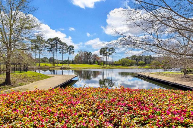 1004 Maccoa Dr., Conway, SC 29526