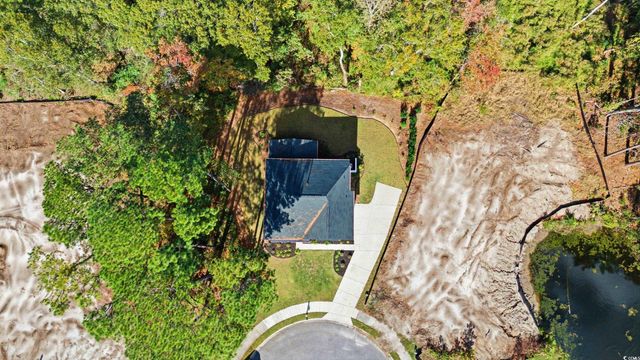 1004 Maccoa Dr., Conway, SC 29526