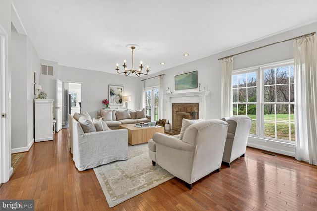 6576 TIMOTHY LN, Warrenton, VA 20186