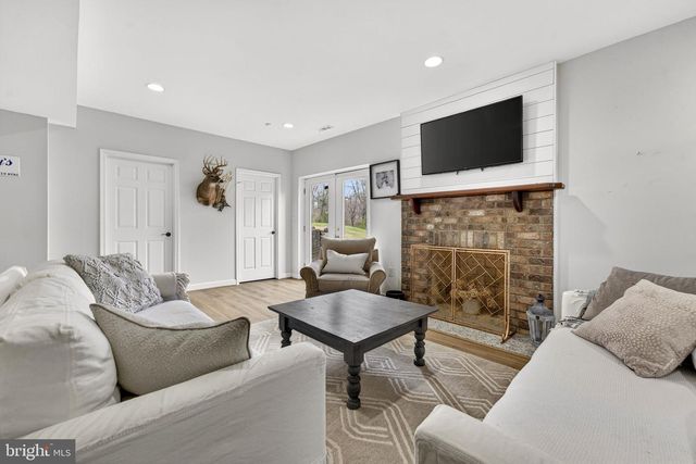 6576 TIMOTHY LN, Warrenton, VA 20186