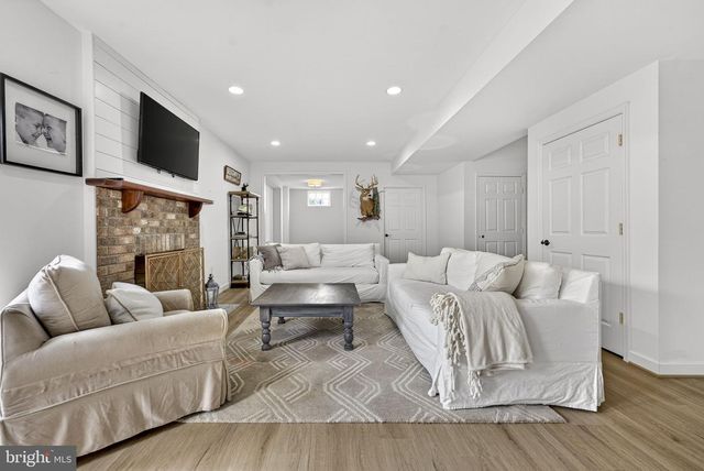 6576 TIMOTHY LN, Warrenton, VA 20186