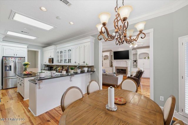 112 Saddle Creek Cove, Canton, MS 39046