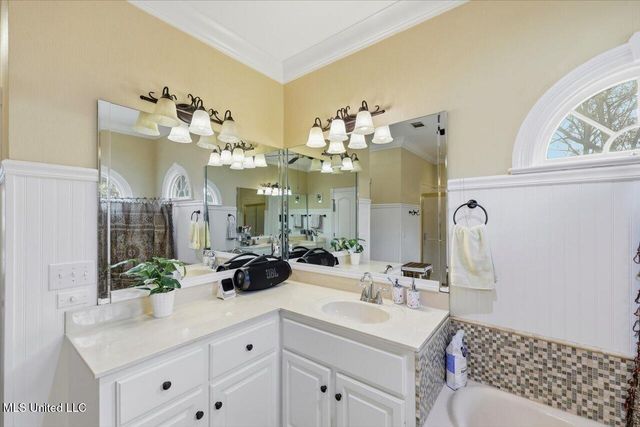 112 Saddle Creek Cove, Canton, MS 39046