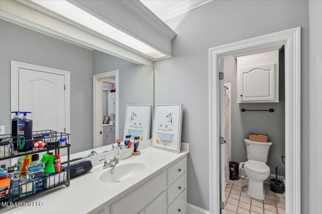 112 Saddle Creek Cove, Canton, MS 39046