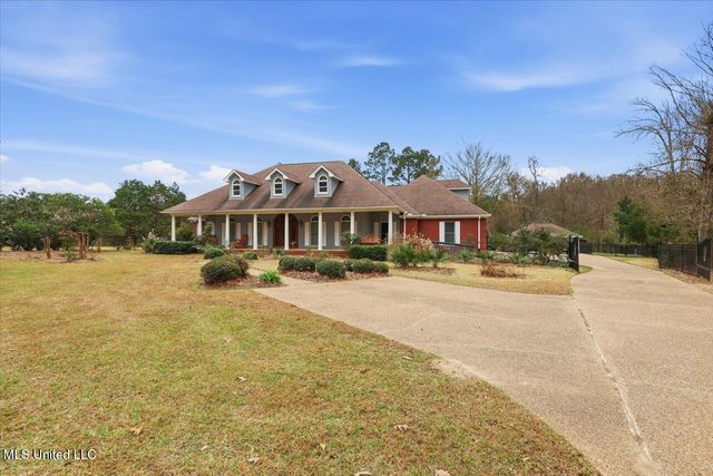 112 Saddle Creek Cove, Canton, MS 39046