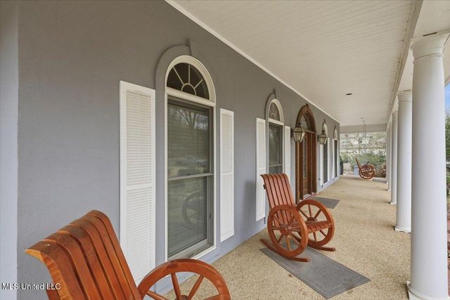 112 Saddle Creek Cove, Canton, MS 39046