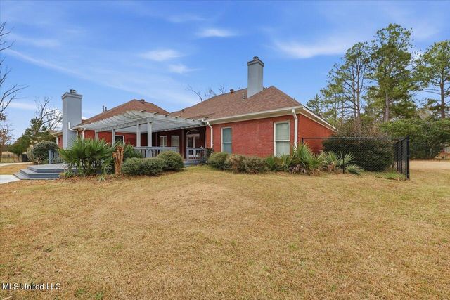 112 Saddle Creek Cove, Canton, MS 39046