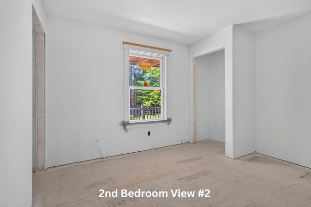 48 Moore Road, Hillsborough, NH 03244