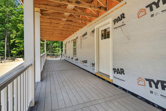 48 Moore Road, Hillsborough, NH 03244