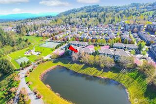 1957 23rd Place NE #203, Issaquah, WA 98029