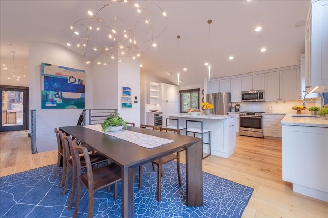 11529 Zermatt Drive, Truckee, CA 96161