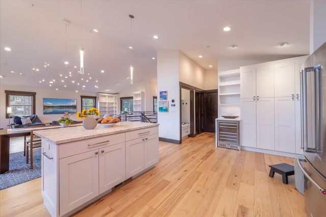 11529 Zermatt Drive, Truckee, CA 96161