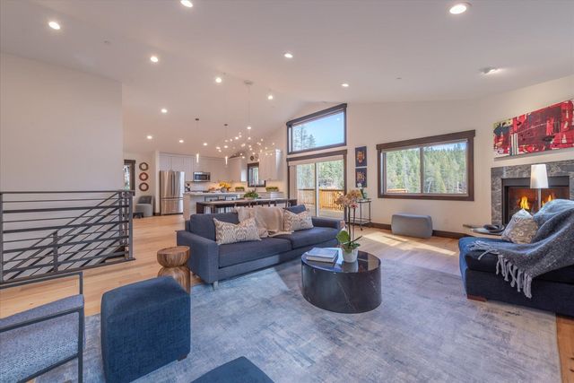 11529 Zermatt Drive, Truckee, CA 96161