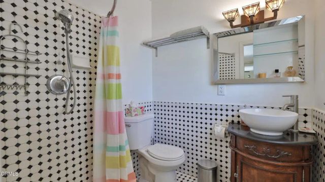 70121 Sun Valley Drive, Rancho Mirage, CA 92270