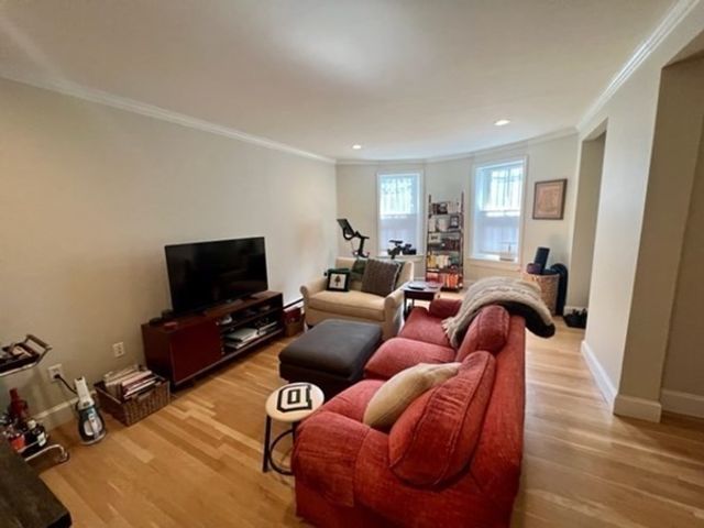 519 Columbus 2, Boston, MA 02118