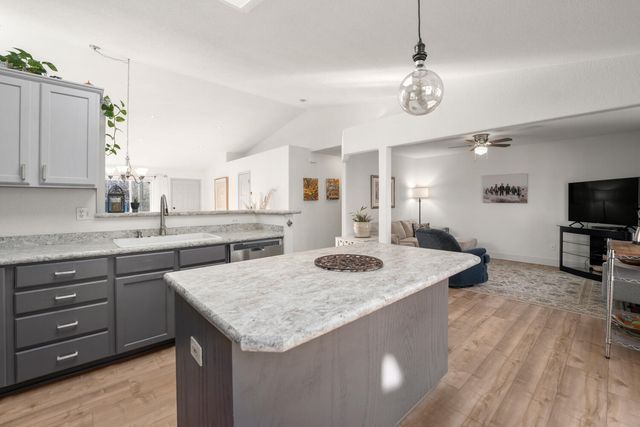 20970 Lupine Avenue, Bend, OR 97701