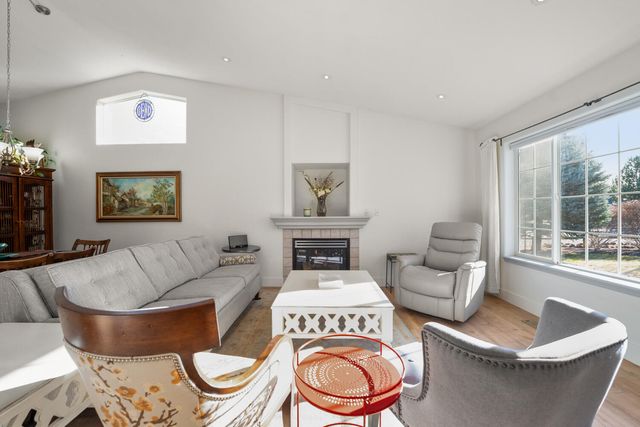 20970 Lupine Avenue, Bend, OR 97701