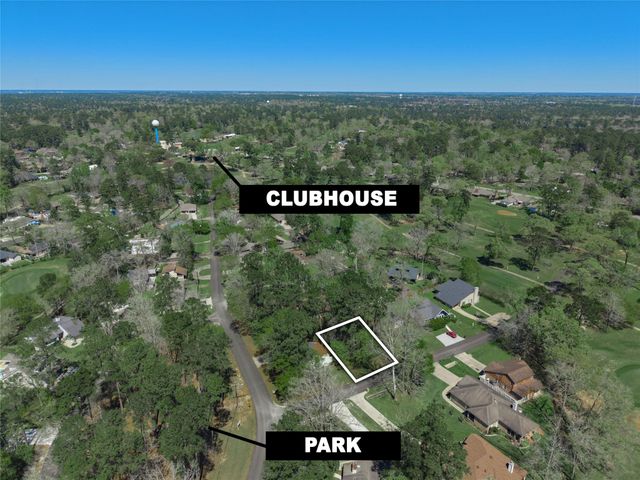 168 Mid Pines Drive, Conroe, TX 77304