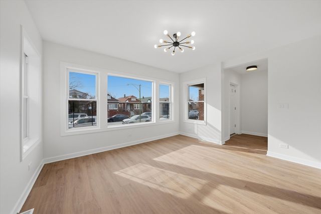 7517 S CARPENTER Street, Chicago, IL 60620