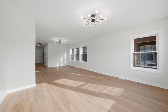 7517 S CARPENTER Street, Chicago, IL 60620