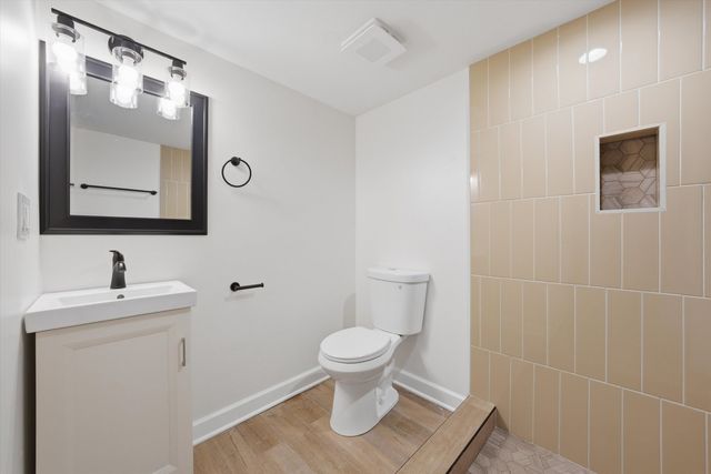 7517 S CARPENTER Street, Chicago, IL 60620