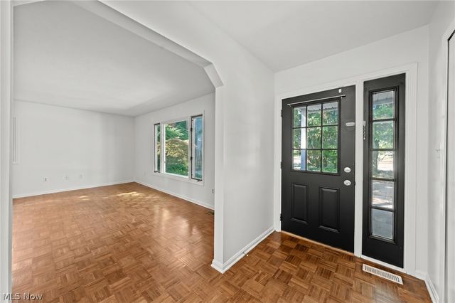 3171 Van Aken Boulevard, Shaker Heights, OH 44120