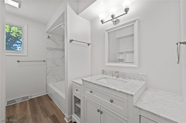 3171 Van Aken Boulevard, Shaker Heights, OH 44120