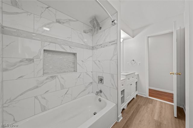 3171 Van Aken Boulevard, Shaker Heights, OH 44120