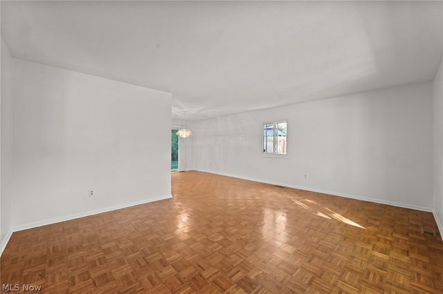 3171 Van Aken Boulevard, Shaker Heights, OH 44120