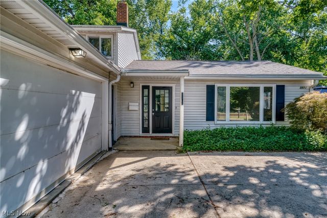 3171 Van Aken Boulevard, Shaker Heights, OH 44120