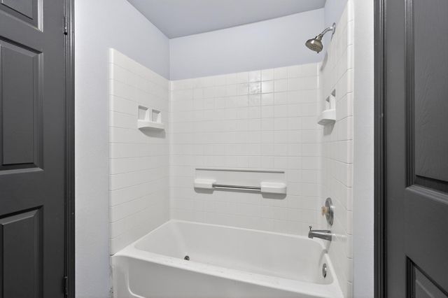 5427 N State Street, Fresno, CA 93722